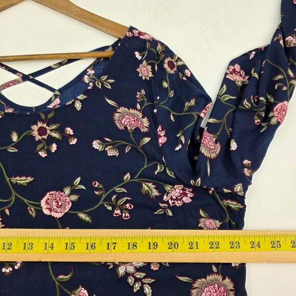 Faded Glory Womens Blue Floral Tunic Blouse W/Cross Back Detail Size 2XL XXL - Picture 7 of 15